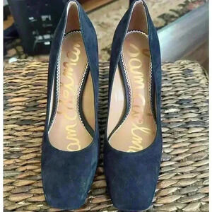 Black Squared Toe Pumps l SIZE 6.5 4 inch heel l Officegoth Goth Gothic Fall